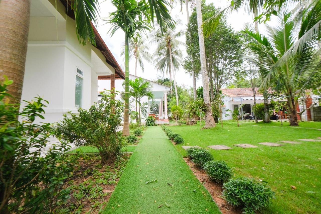 Duc Anh Bungalow Bed & Breakfast Phu Quoc Exterior photo