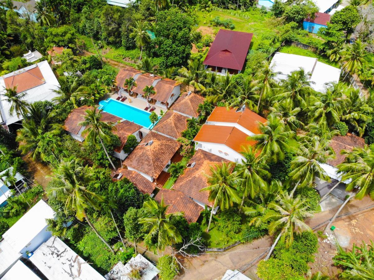 Duc Anh Bungalow Bed & Breakfast Phu Quoc Exterior photo
