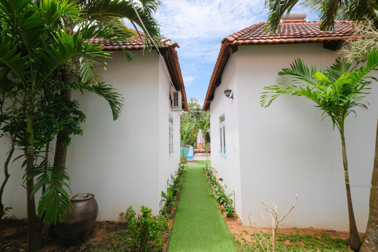 Duc Anh Bungalow Bed & Breakfast Phu Quoc Exterior photo